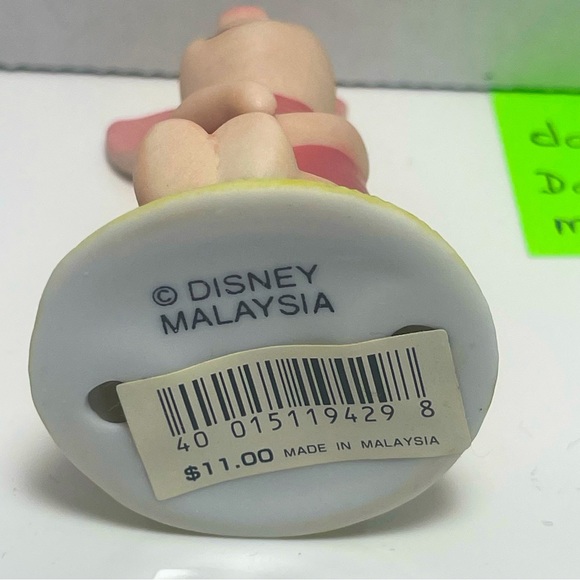 BNWT Vintage Piglet bisque figurine Classic Winnie the Pooh collection - Picture 9 of 9